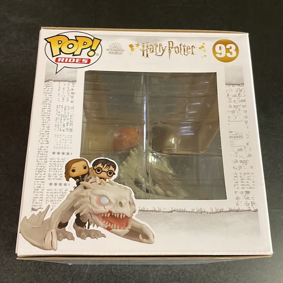 Pop! Rides # 93 Gringott’s Dragon - Picture 7 of 10